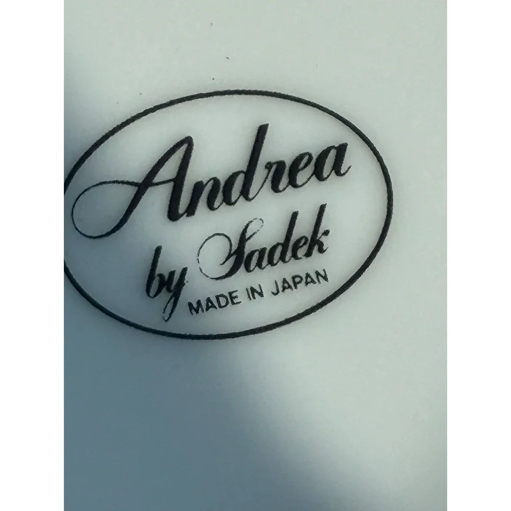 ANDREA BY SADEK PORCELAIN LIDDED TEA CUP WITH STRAINER INFUSER FLORAL 10 OZ